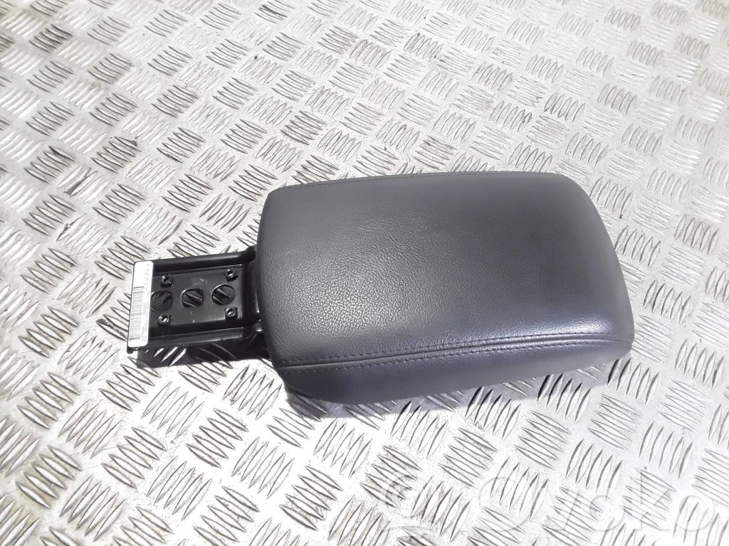 Ford Focus Armrest 