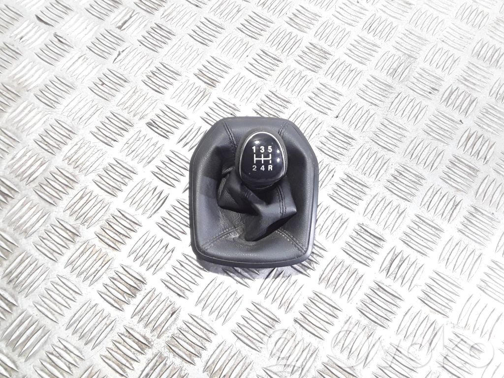 Ford Fiesta Gear lever shifter trim leather/knob 