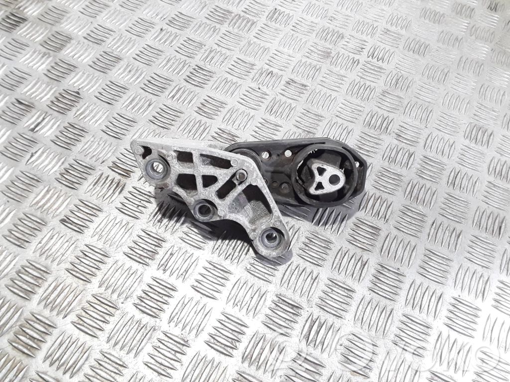 Ford Fiesta Gearbox mount 
