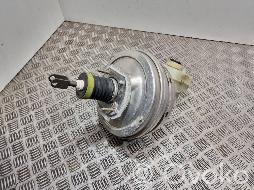 BMW 5 E60 E61 Brake booster 