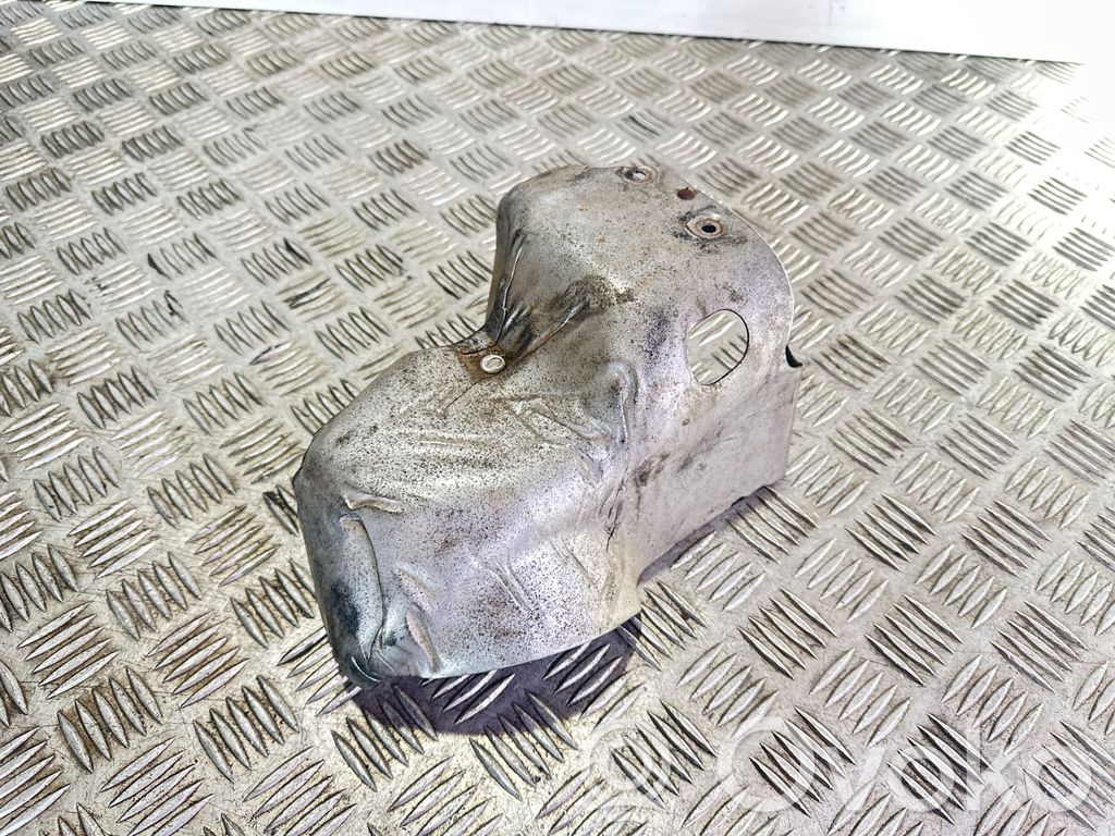 Skoda Superb B5 (3U) Heat shield in engine bay 
