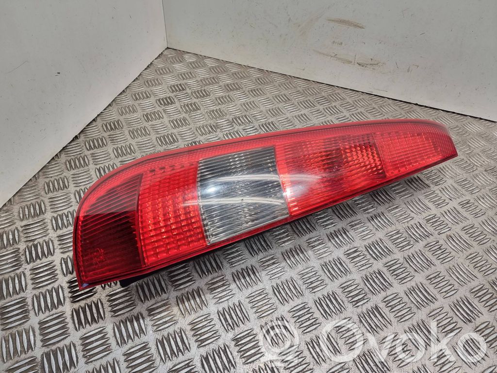 Lampa tylna   20010751,20025748