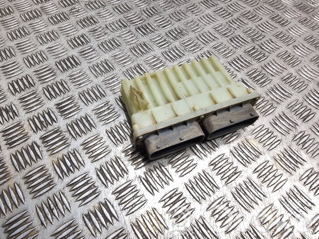 Opel Astra G Dzinēja vadības bloks 