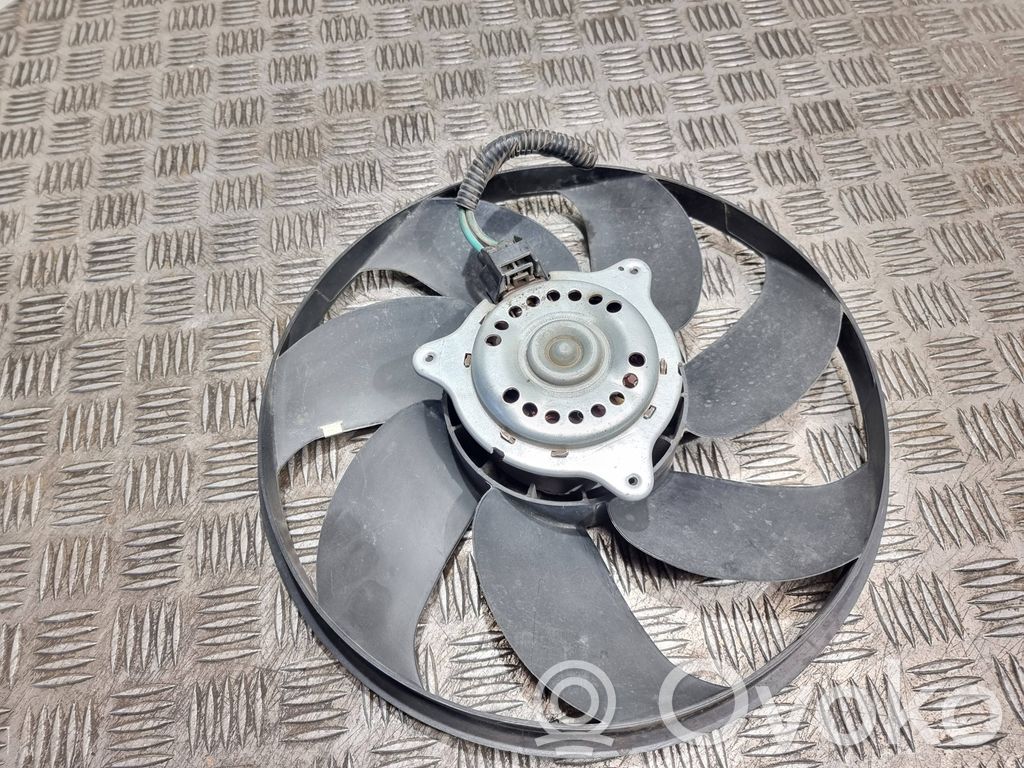 Ford Fiesta Ventiliatoriaus sparnuotė 