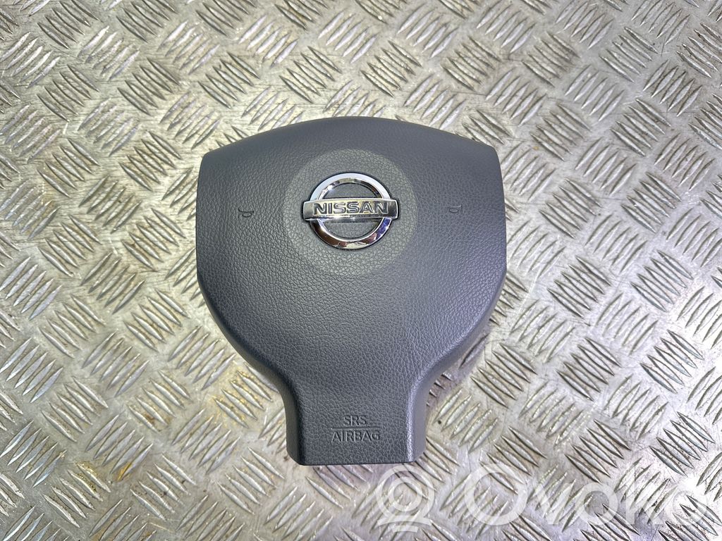 Nissan Note (E11) Vairo oro pagalvė 