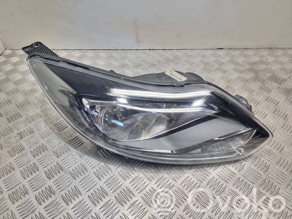 Ford Focus Priekšējais lukturis 