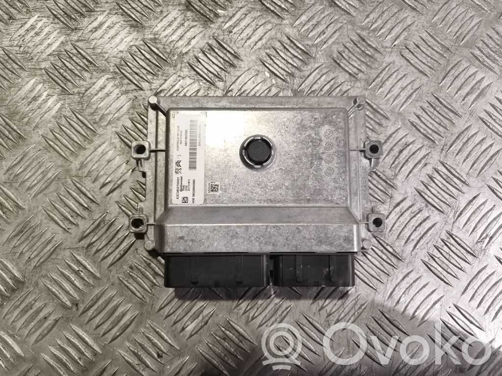 Peugeot 208 II Engine control unit/module 