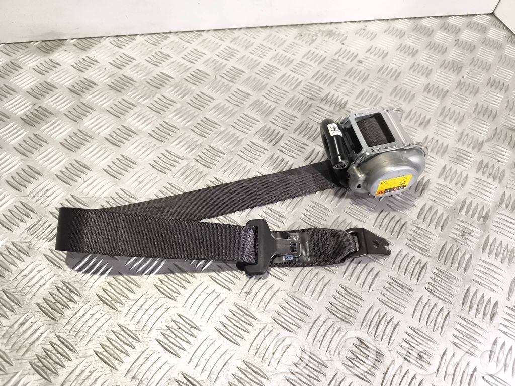 Opel Astra K Cinturón trasero 