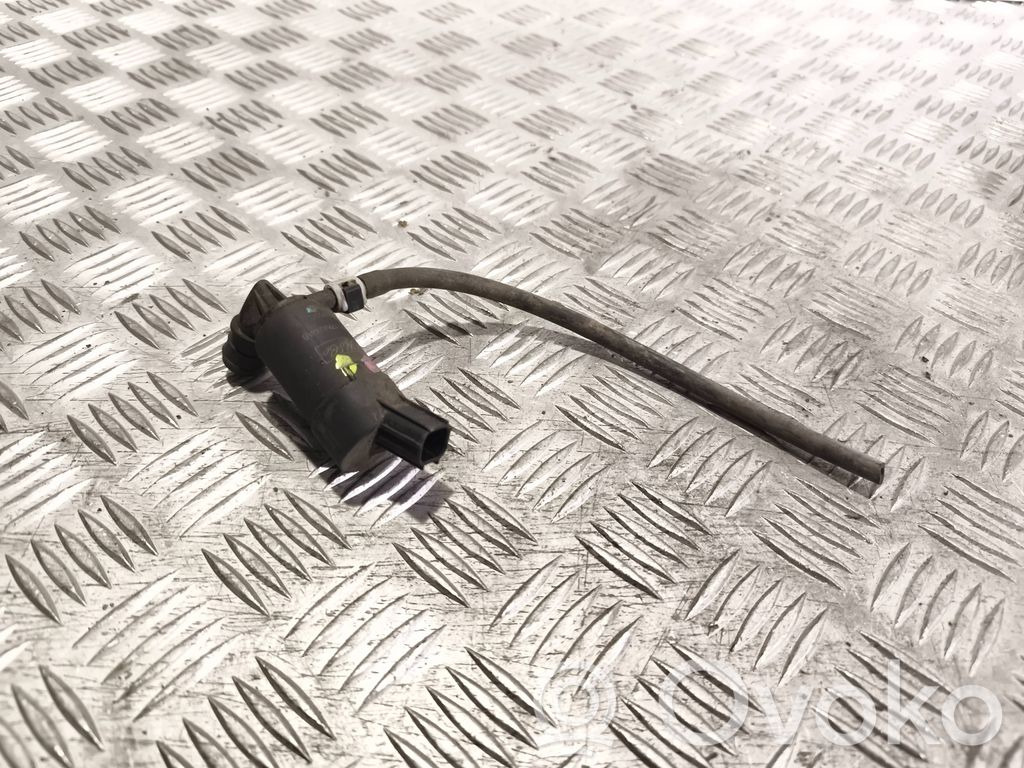 Ford Transit Windscreen/windshield washer pump 