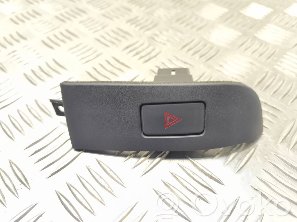 Hyundai Sonata Hazard light switch 