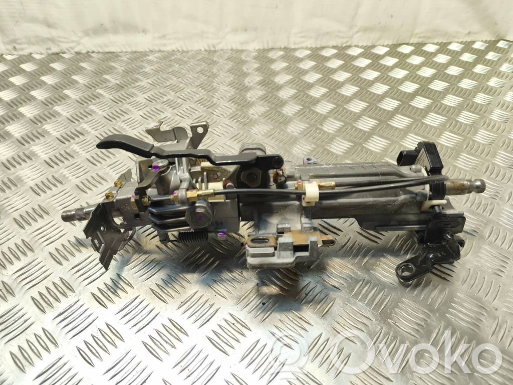 Hyundai Sonata Steering wheel axle 