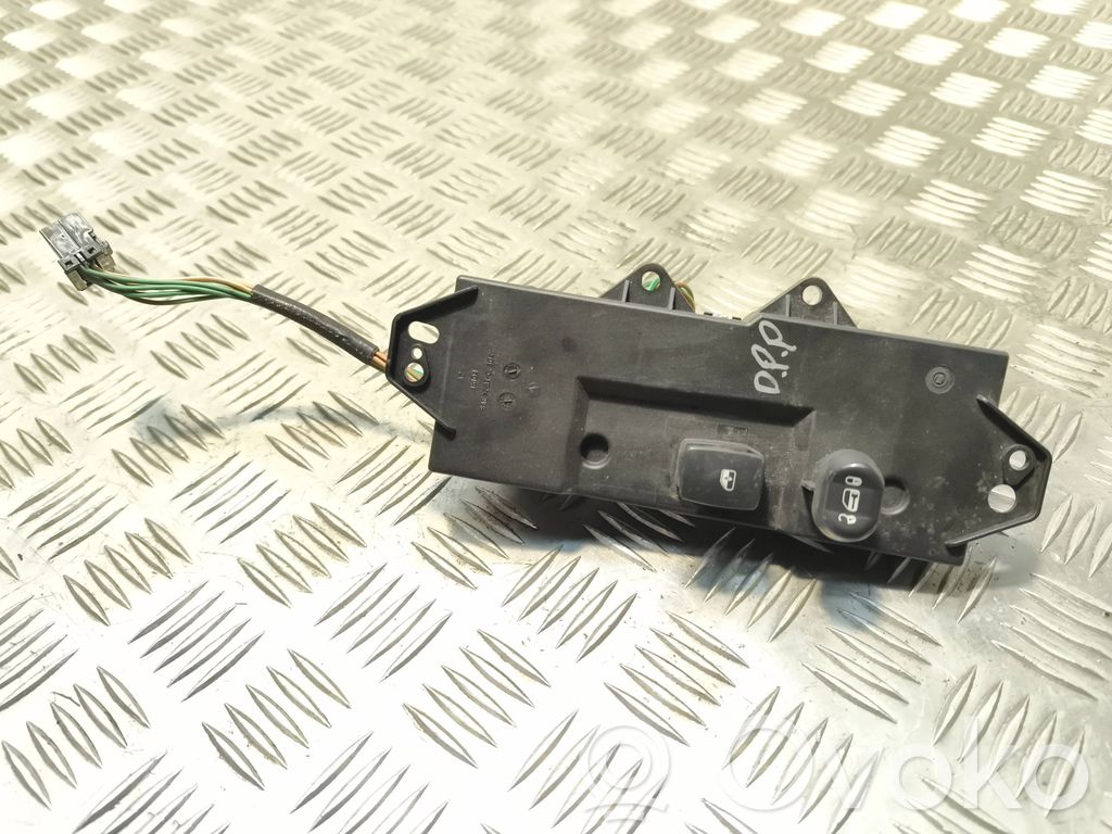 Chrysler Pacifica Electric window control switch 