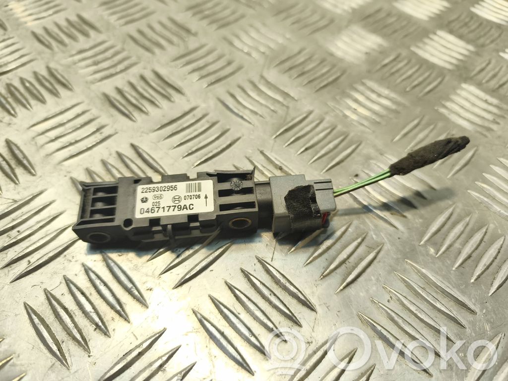 Chrysler Pacifica Airbag deployment crash/impact sensor 