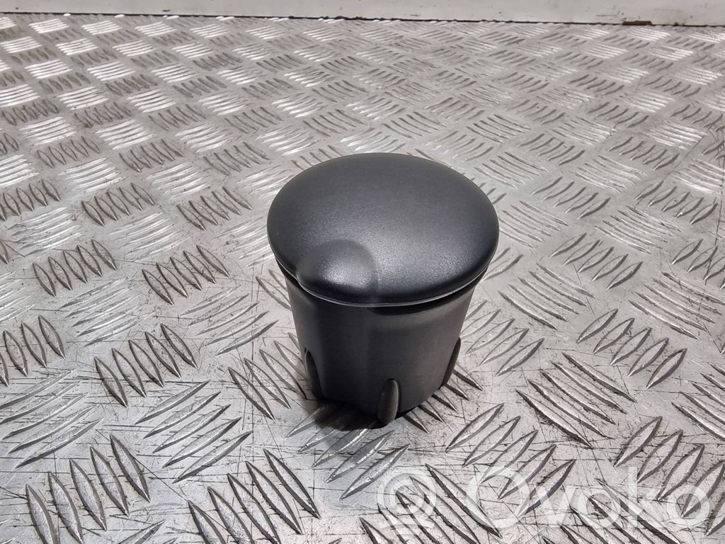 Renault Twingo II Ashtray (front) 