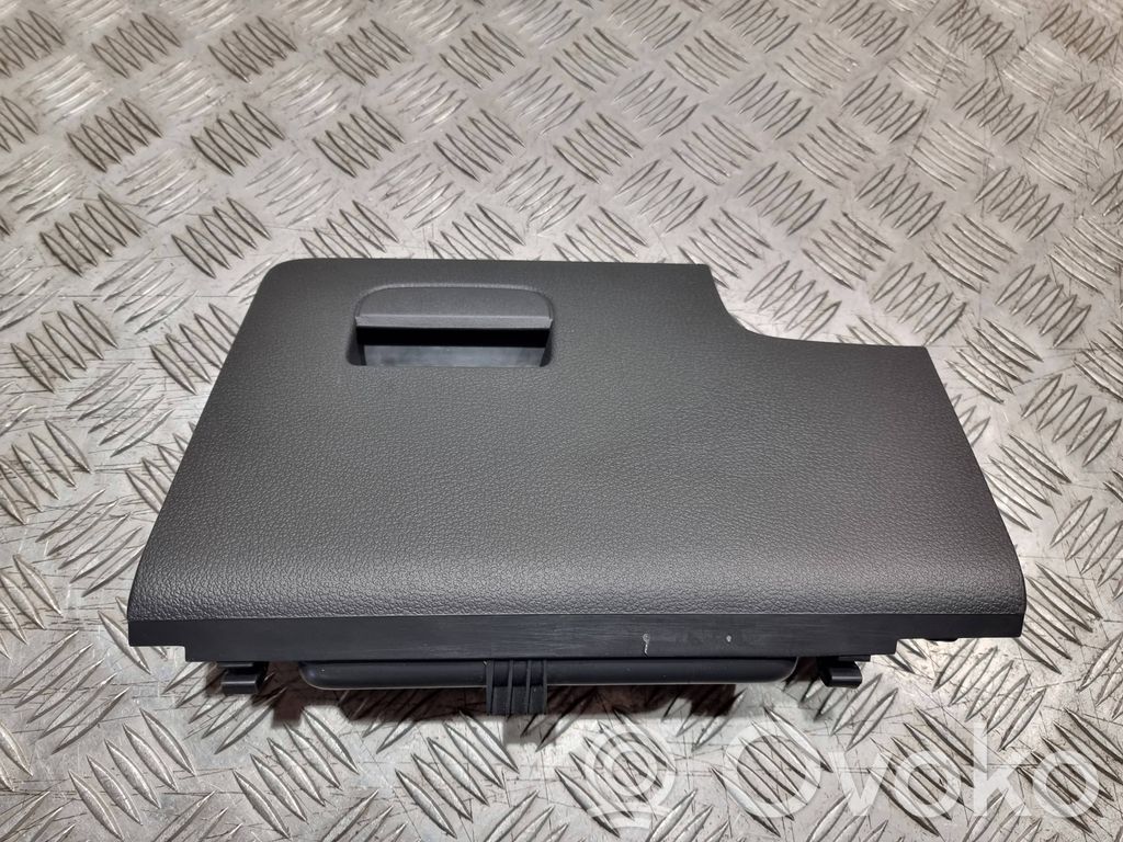 Volkswagen Golf Plus Revestimiento de los botones de la parte inferior del panel 
