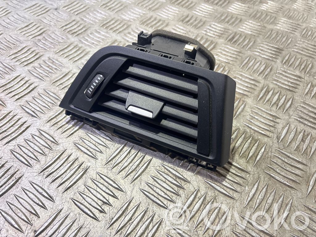 BMW 3 F30 F35 F31 Moldura protectora de la rejilla de ventilación lateral del panel 