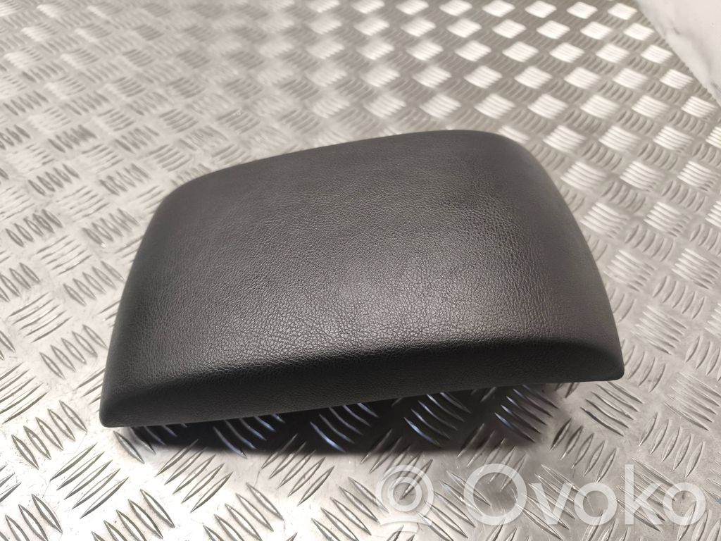 Ford Mondeo MK IV Armrest 