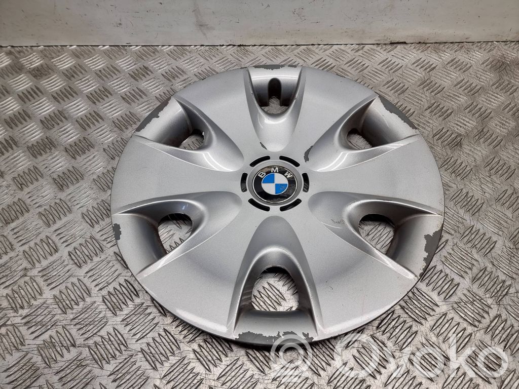 BMW 1 E81 E87 R16-pölykapseli 