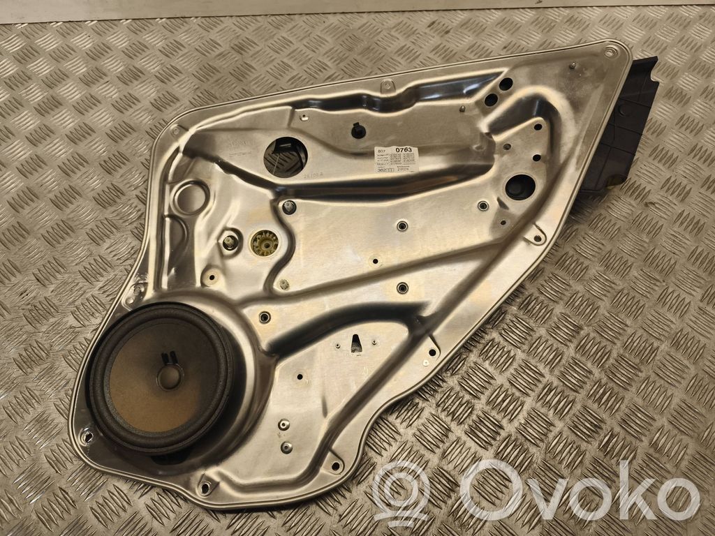 Mercedes-Benz E W212 Mechanizm podnoszenia szyby tylnej bez silnika 