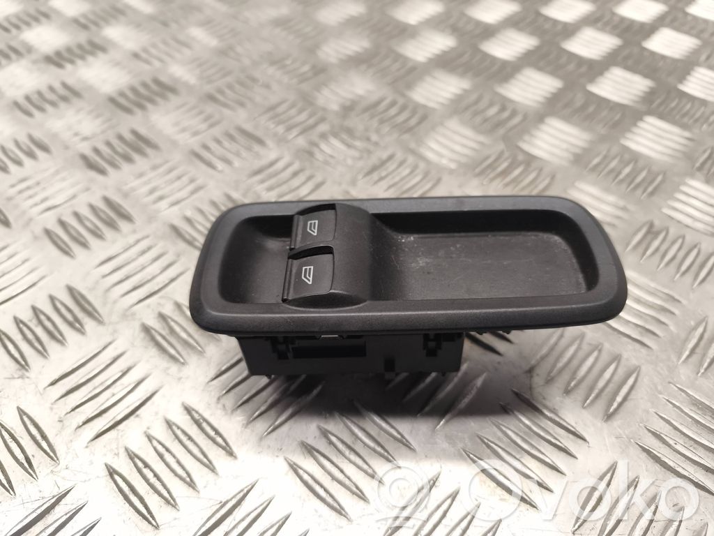 Ford Fiesta Electric window control switch 