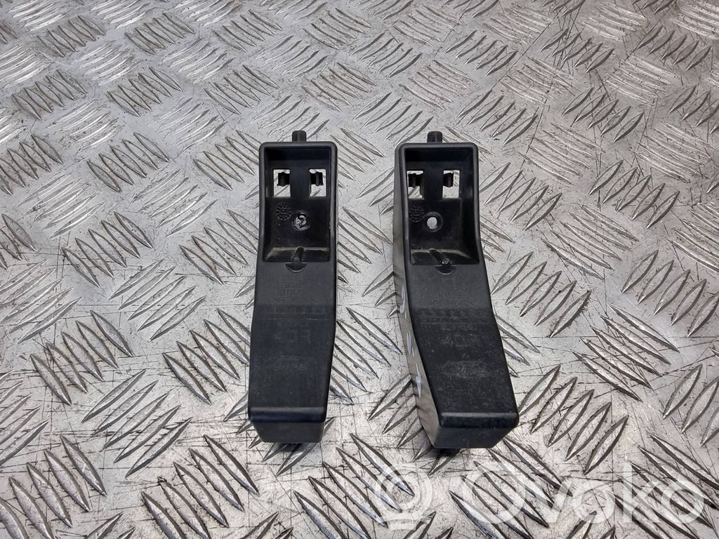 Ford Focus Support de pare-chocs arrière 