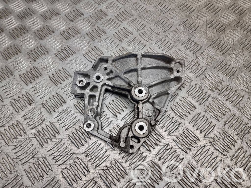 Ford Focus A/C compressor mount bracket 