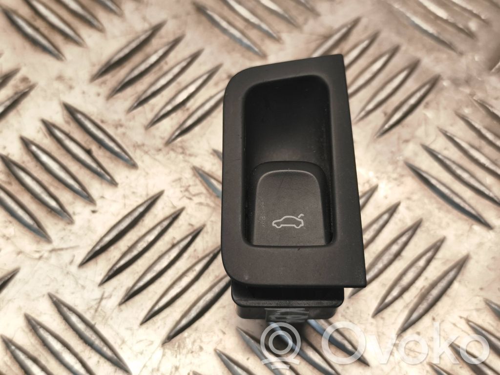 Audi A6 S6 C7 4G Tailgate opening switch 