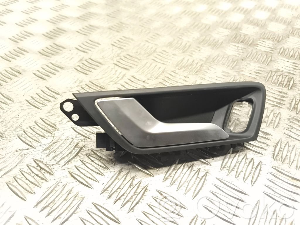 Ford Focus Manecilla interna puerta delantera 