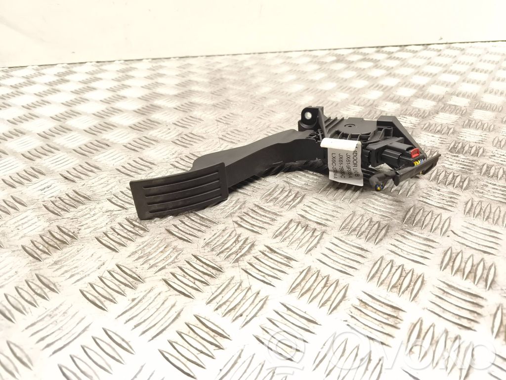 Ford Focus Accelerator throttle pedal 