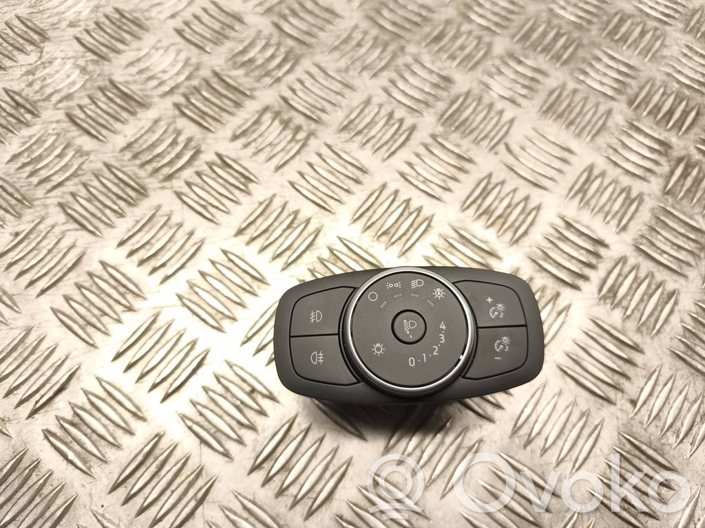 Ford Focus Light switch 