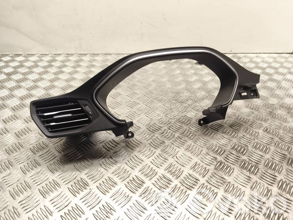 Ford Focus Dashboard trim 