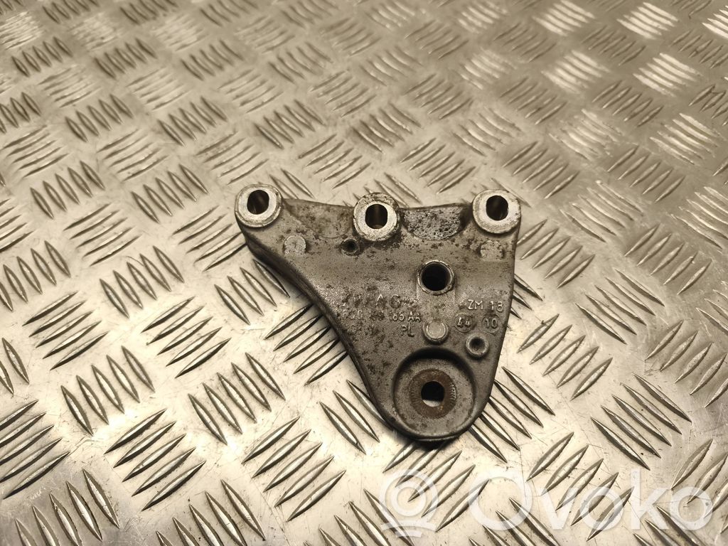 Seat Ibiza IV (6J,6P) Engine mounting bracket 