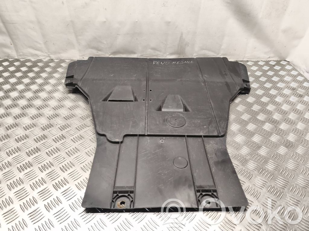 Renault Megane III Placa protectora/protector antisalpicaduras motor 