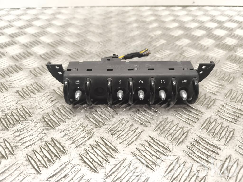 Mini One - Cooper R50 - 53 A set of switches 