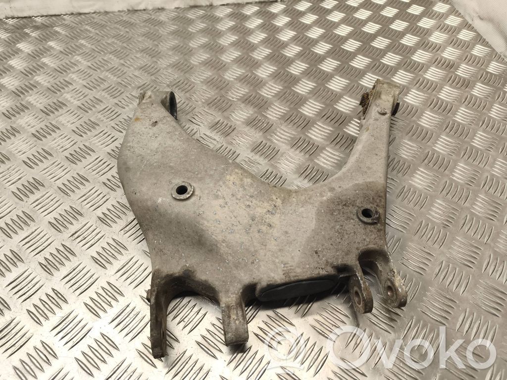 Audi A8 S8 D2 4D Querlenker Achsschenkel hinten 