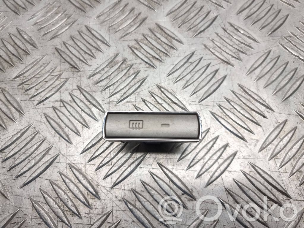 Ford S-MAX Windscreen/window heater switch 