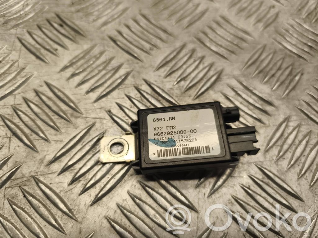 Citroen C5 Amplificator antenă aeriană 