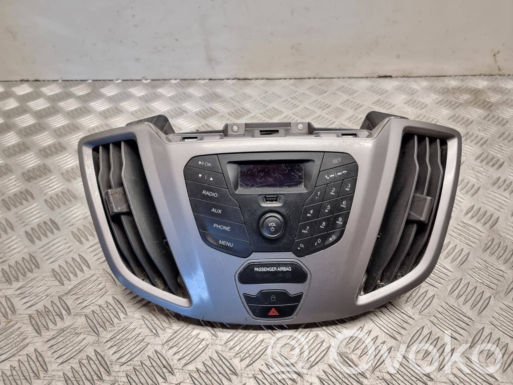 Ford Transit -  Tourneo Connect Radio/CD/DVD/GPS head unit 