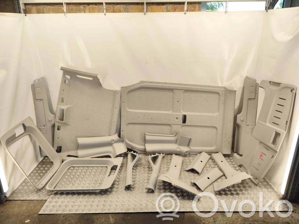 Volkswagen Caddy Griestu komplekts 