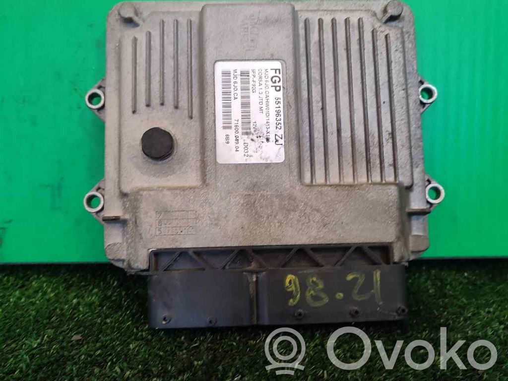 Opel Corsa C Unidad de control/módulo del motor 