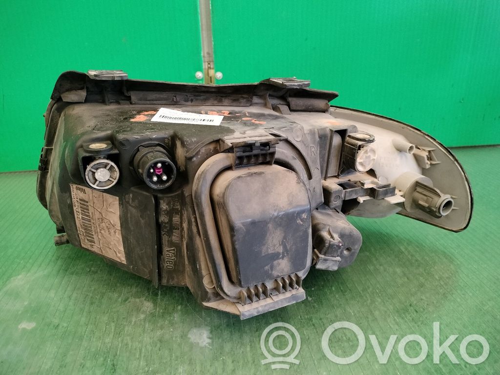 Audi A4 S4 B5 8D Scheinwerfer 