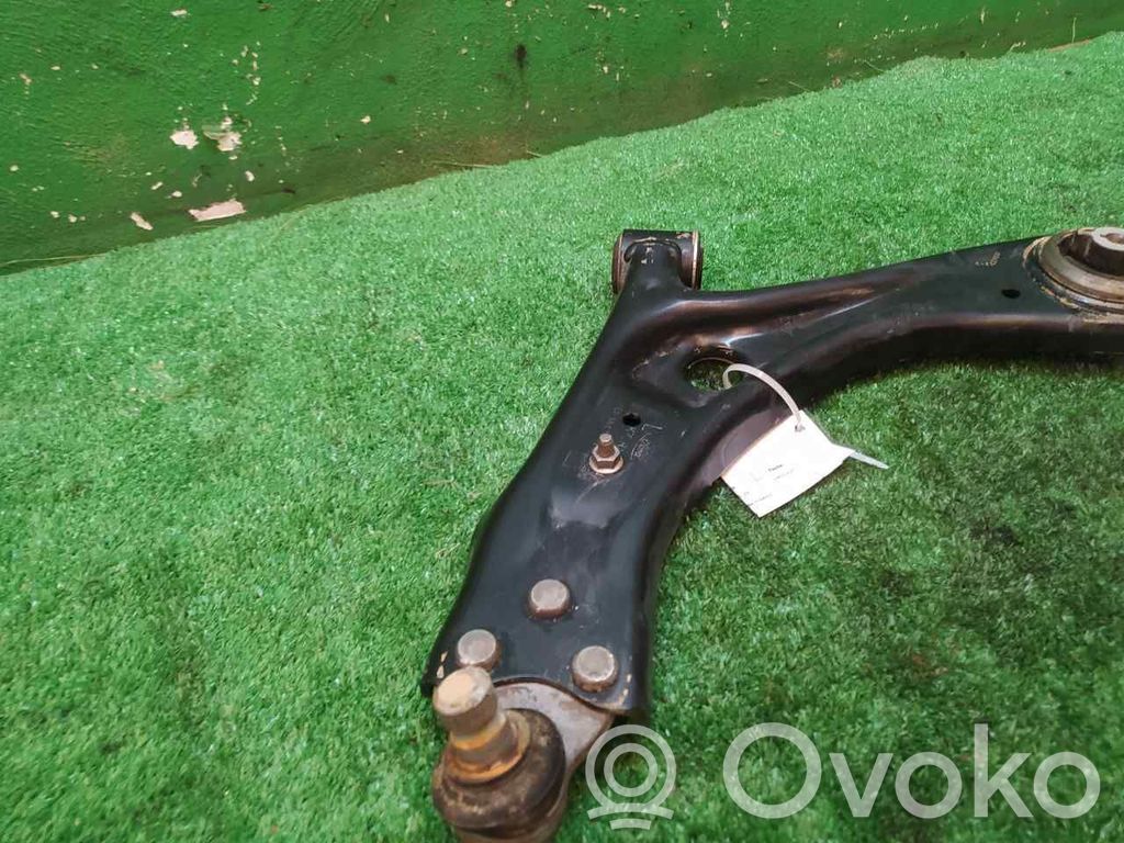 Etutukivarsi   FORD123456,ABC987654