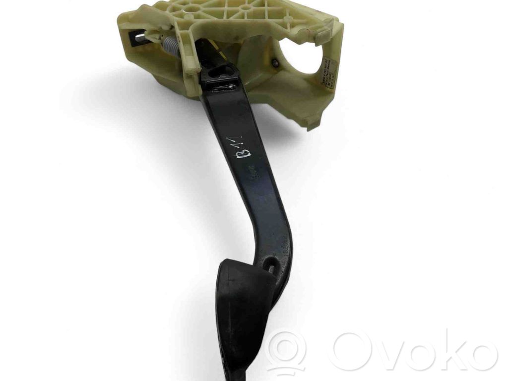 BMW X5 E70 Brake pedal 