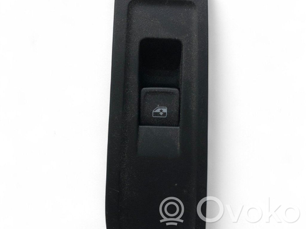 Skoda Kamiq Przyciski szyb 