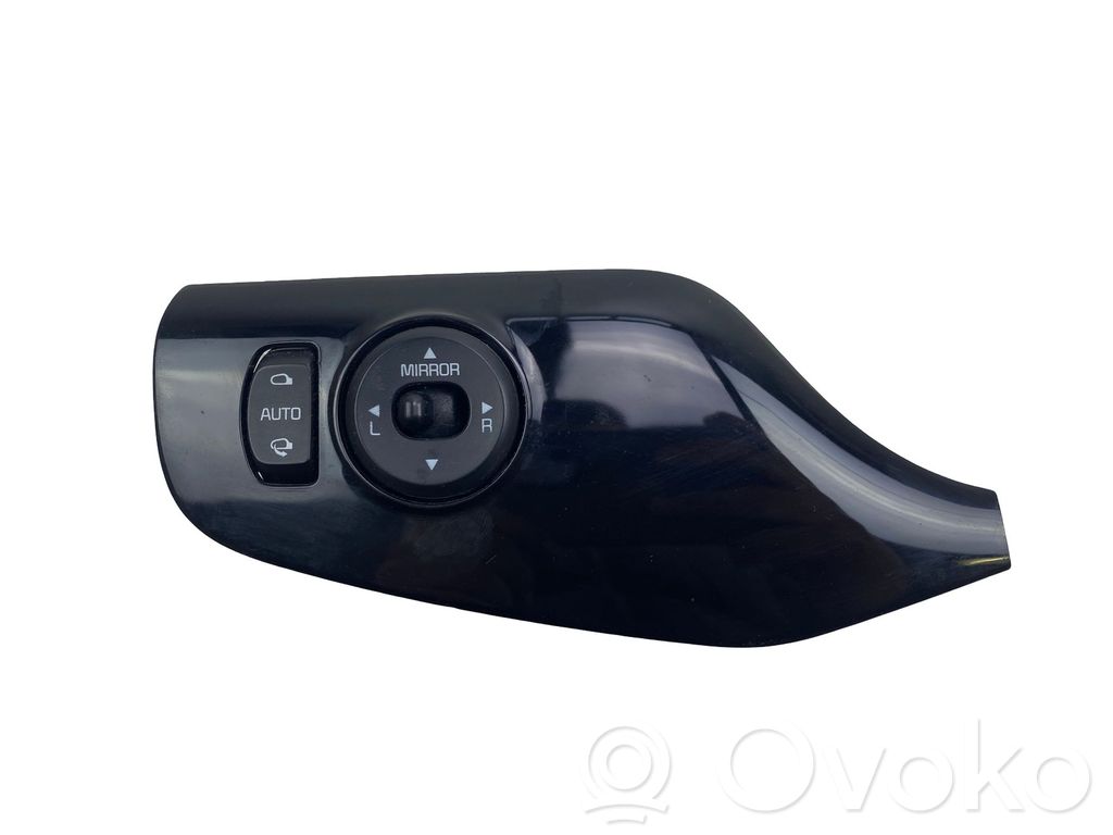 KIA Ceed Wing mirror switch 