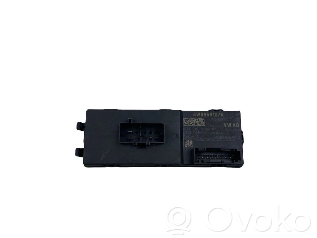 Volkswagen Multivan T6 Tailgate/trunk control unit/module 