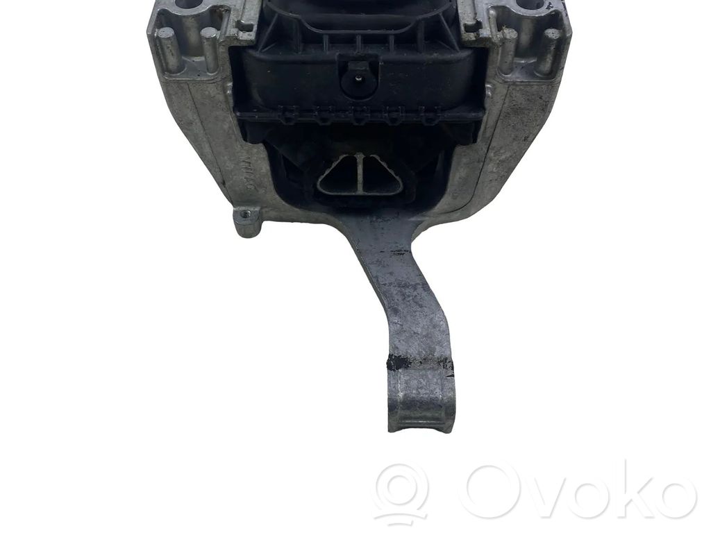 Skoda Kodiaq Engine mount bracket 