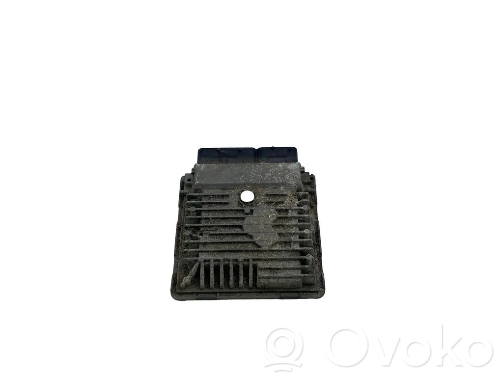 Skoda Octavia Mk2 (1Z) Engine control unit/module 