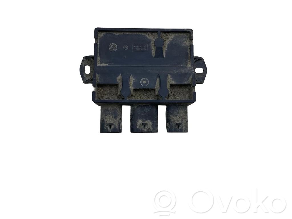 Volvo XC60 Tailgate/trunk control unit/module 