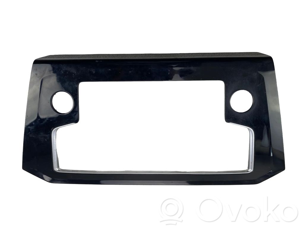 Volkswagen PASSAT B8 Rămă unitate radio/GPS 